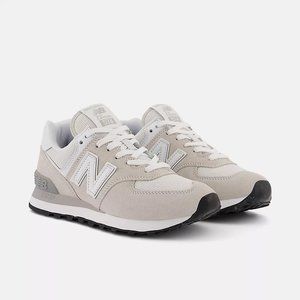 New Balance Core 574 Women Size 7